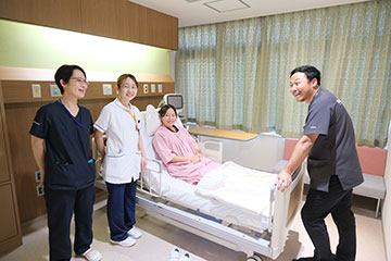 MFICU（母体胎児集中治療室）　ベットサイドモニタ