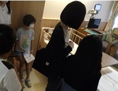 20251110　浜松医大キッズ探検隊R7　43東病棟（病室） ＨＰ用.jpg