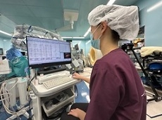 20240530 　業務紹介　2手術室6　90.jpg