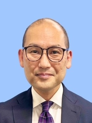 稲元輝生.jpg