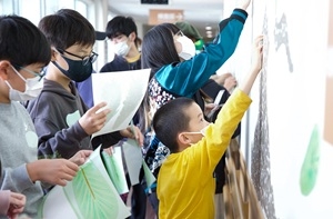 壁面装飾の様子 02_20251101-191 HP用.jpg