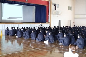 いのちの授業　高等学校での講演の様子