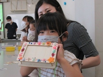 工作(賞状入れのデコレーション) 写真1(工作 賞状入れのデコレーション)HP用.jpg