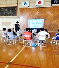 20240620　0612感染制御　感染対策教室（有玉小）　4感染制御センター医師による講義風景.jpg