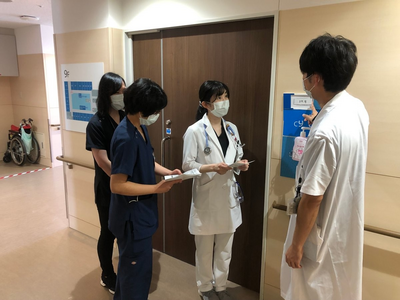 総合診療2.病棟に常駐する指導医によるフィードバック.png